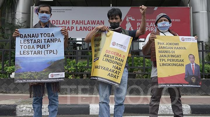 Bentrokan Warga Sihaporas dan Pekerja PT TPL Kembali Pecah, Puluhan Orang Terluka