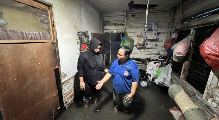 Lailatul Badri Tinjau Banjir di Gg Tahir, Warga Keluhkan Dampak Pembetonan Jalan
