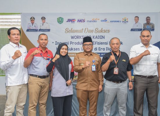 JNE Dukung UMKM Padangsidimpuan Hadapi Tantangan Digital Lewat Workshop Bersama KADIN