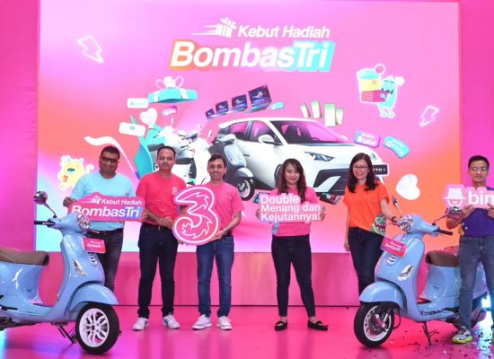 Indosat Ooredoo Hutchison Hadirkan Program Kebut Hadiah BombasTri 2025, Ribuan Hadiah Menanti Pelanggan