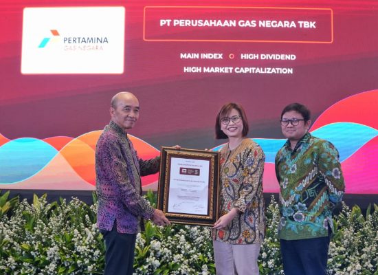 PGN Toreh Prestasi di Malam Apresiasi Emiten 2025