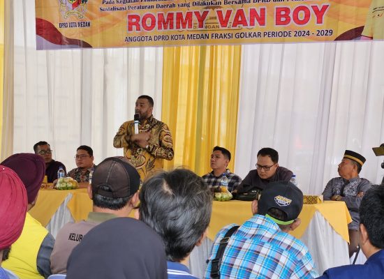 Permudah Warga, Rommy Van Boy Hadirkan Posko Aduan Administrasi Kependudukan
