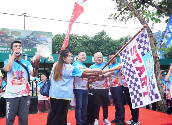 Kajati Sumut Hadiri Jalan Santai dan Santunan Disabilitas Bersama Yayasan Thongs di Medan
