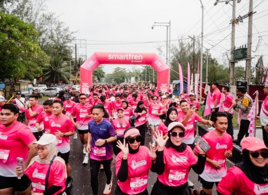 SMARTFREN Ekspansi Layanan ke Bengkulu, Meriahkan dengan Fun Run 2025