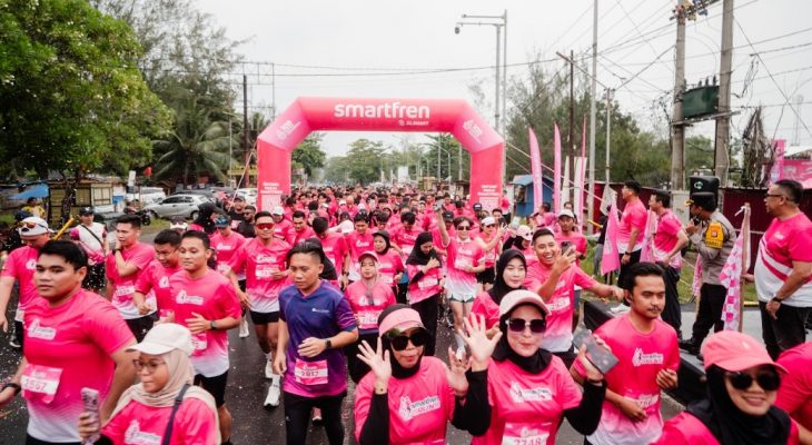 SMARTFREN Ekspansi Layanan ke Bengkulu, Meriahkan dengan Fun Run 2025