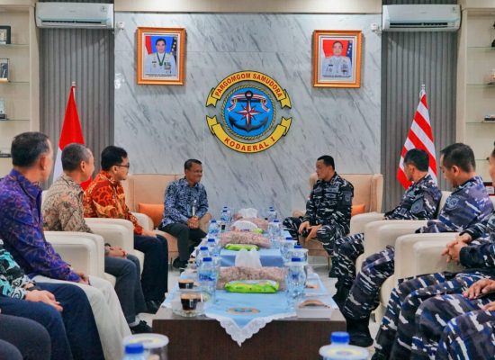 Pertamina Patra Niaga Sumbagut Perkuat Sinergi dengan TNI AL untuk Kelancaran Distribusi Energi
