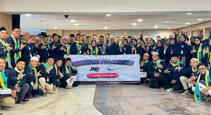 JNE Berangkatkan 1.643 Karyawan dan Keluarga ke Tanah Suci, Program Umrah Terbesar Sepanjang Sejarah Perusahaan