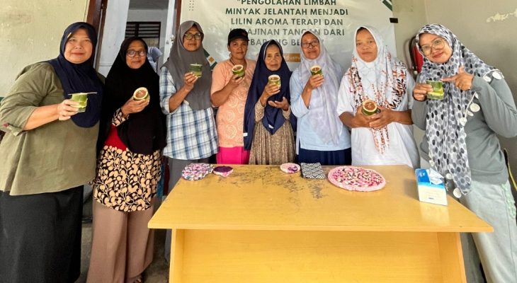 Sosialisasi Pengolahan Minyak Jelantah di Sarimattin Dorong Ekonomi Kreatif dan Lingkungan Bersih