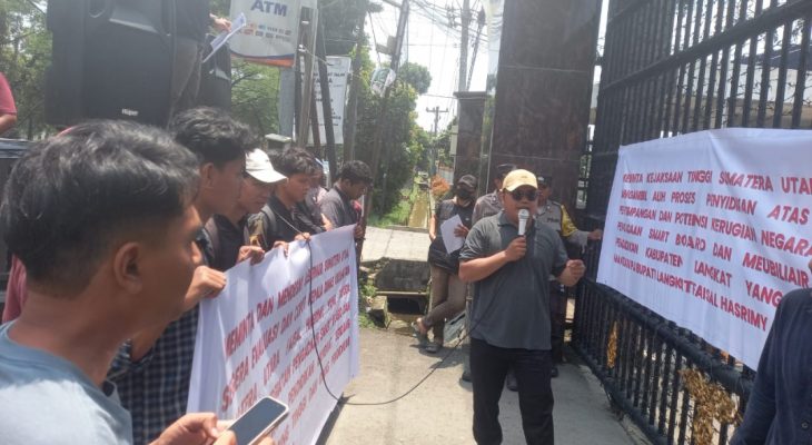 Mahasiswa Desak Kejati Sumut Tetapkan Mantan Pj Bupati Langkat Faisal Hasrimy Tersangka Korupsi Smart Board Rp50 Miliar