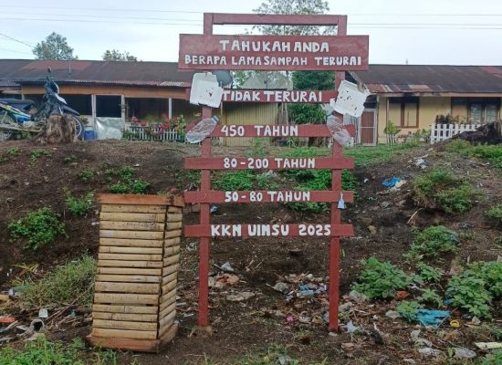 Mahasiswa KKN Gelar Sosialisasi Pembuatan Plang Edukasi dan Tong Sampah Bambu di Nagori Sarimattin