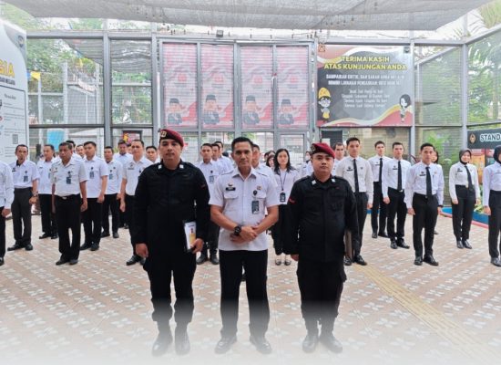 Dua Pegawai Rutan Labuhan Deli Diganjar Penghargaan Usai Gagalkan Peredaran Narkoba