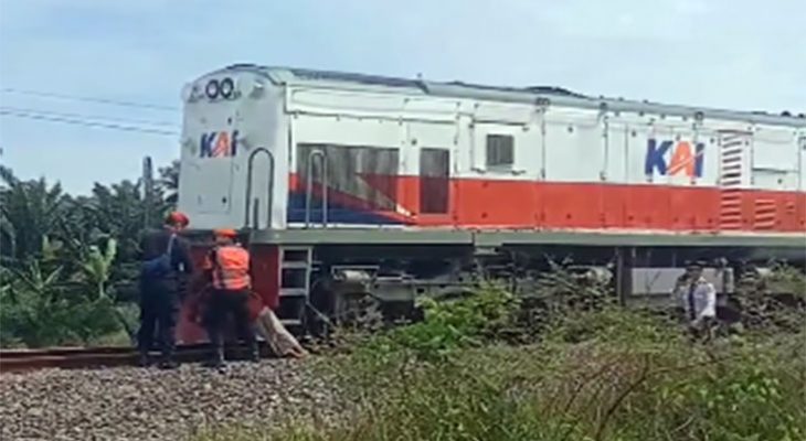 Perempuan Tewas Tertabrak Kereta di Perlintasan Tanpa Palang di Batu Bara