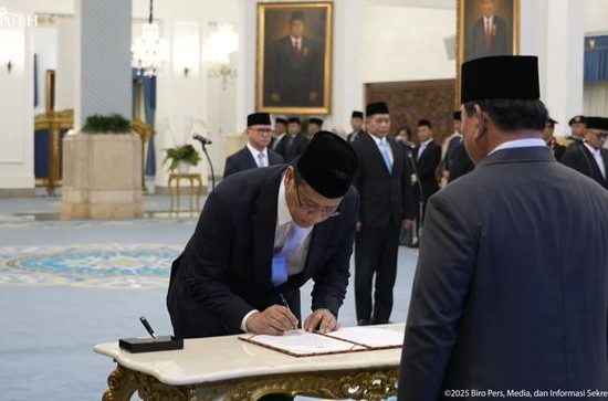 Prabowo Reshuffle Kabinet, Bentuk Kementerian Haji dan Umrah