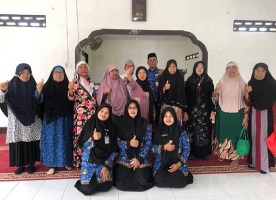 Lansia di Panti Jompo Binjai Semangat Ikuti Tahsin Al-Qur’an, Jadi Lentera di Usia Senja
