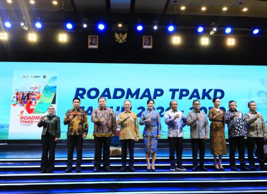 OJK dan Pemerintah Dorong Pemerataan Akses Keuangan Nasional Lewat Rakornas TPAKD 2025