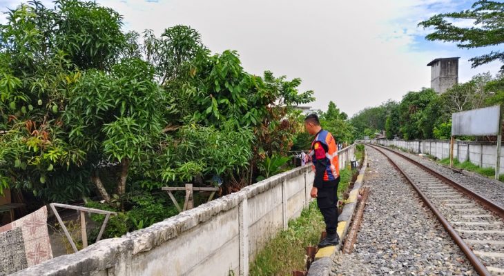 KAI Kecam Aksi Pelemparan KA Pengangkut CPO di Kisaran, Asisten Masinis Luka
