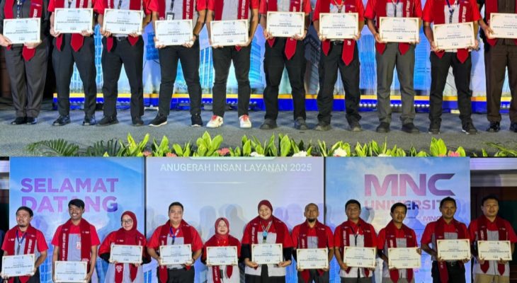 24 Ksatria dan Srikandi JNE Dinobatkan sebagai Insan Layanan Terbaik ASQI 2025