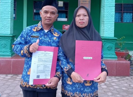 Kisah Inspiratif Pasutri di MTsN Sergai: Dari Penjaga Malam dan Petugas Kebersihan Kini Resmi Jadi PPPK