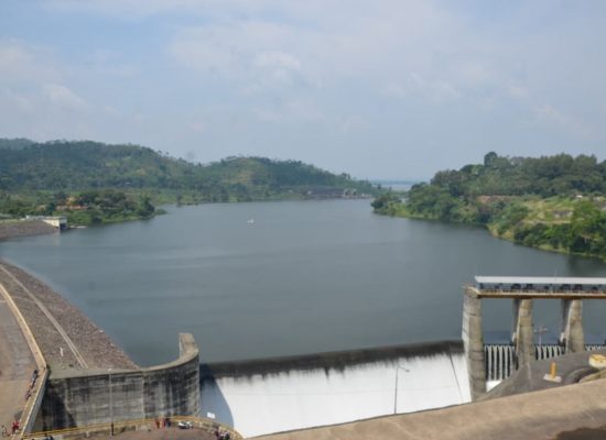 PLN Bangun PLTS Terapung 92 MWp di Waduk Saguling, Target Beroperasi November 2026