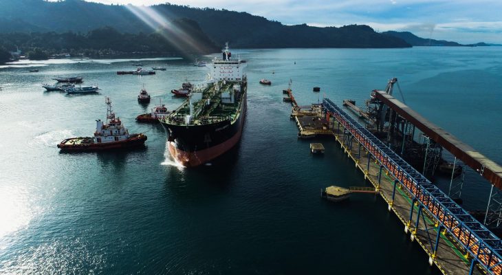 Pelindo Multi Terminal Catat Pertumbuhan Positif Arus Kargo Curah Cair, Dorong Efisiensi Logistik Nasional