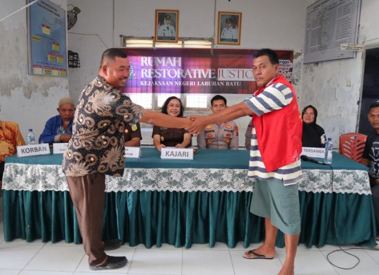 Kejati Sumut Hentikan Perkara Penganiayaan Kakak-Adik Lewat Restorative Justice