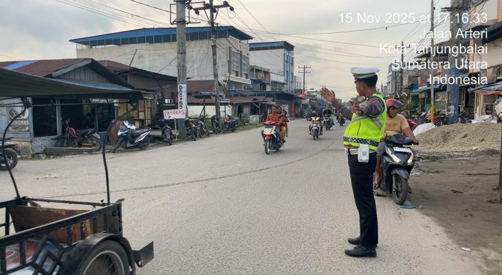 Sat Lantas Polres Tanjung Balai Gencarkan Patroli Sore di Titik Rawan untuk Cegah Gangguan Kamtibcarlantas
