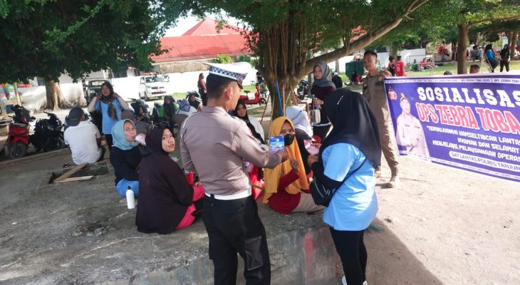 Sat Lantas Polres Tanjungbalai Gelar Aksi Simpatik Operasi Zebra Toba 2025, Edukasi Warga soal Tertib Lalu Lintas