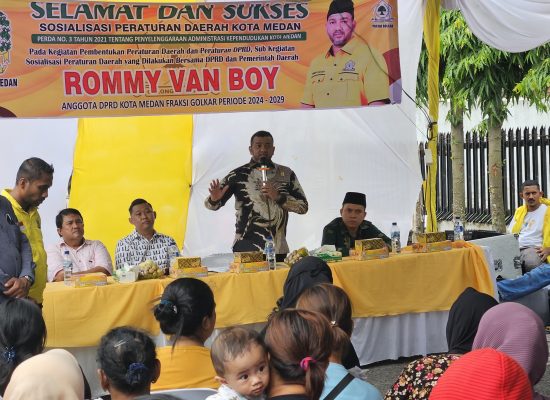 Sosper Rommy Van Boy di Medan Berubah Jadi Ajang Curhat, Warga Desak Lurah Kampung Lalang Dicopot
