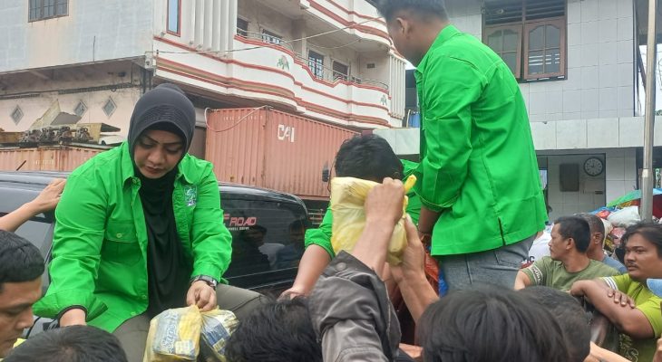 Aksi Kemanusiaan Lailatul Badri di Tengah Banjir Medan, Prioritaskan Makanan dan Layanan Kesehatan
