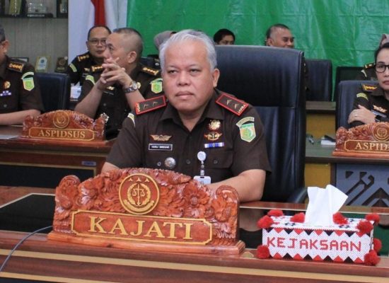 Kejati Sumut Hentikan Penuntutan Kasus Pungut Berondolan Sawit di Manduamas Lewat Restorative Justice