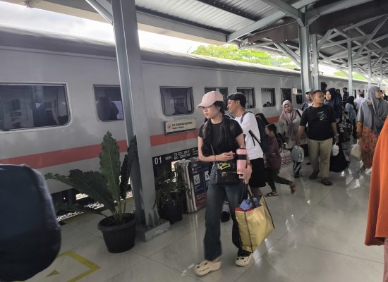 KA Siantar Ekspres Layani Lebih dari 500 Ribu Penumpang Sepanjang 2025, Jadi Tulang Punggung Transportasi Sumut