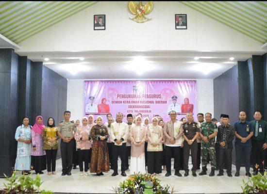 Wali Kota Tanjungbalai Kukuhkan Pengurus Dekranasda 2025–2030, Dorong Penguatan UMKM dan Kerajinan Daerah