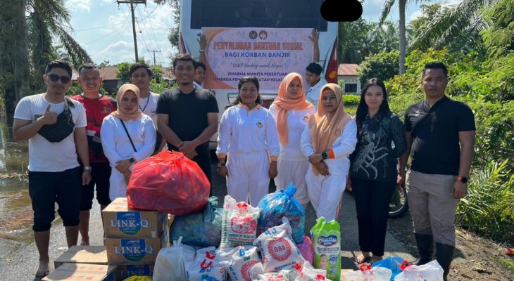 Dharma Wanita Persatuan Lapas Kelas IIA Binjai Salurkan Bantuan untuk Korban Banjir