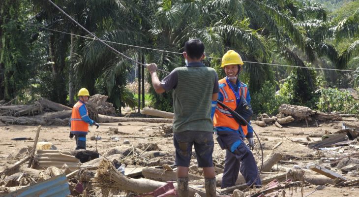 PLN Pulihkan 100% Kelistrikan Sumatra Barat Pascabencana Banjir dan Longsor