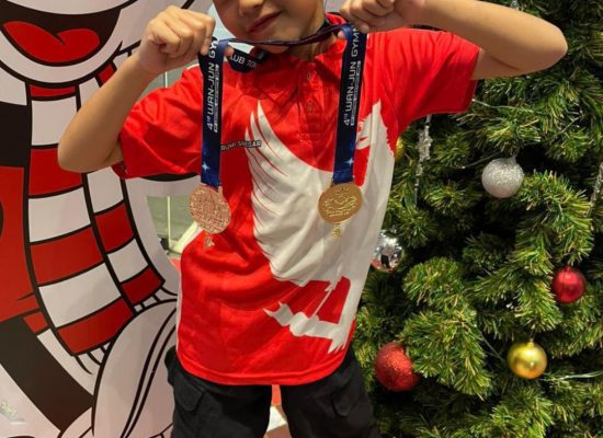 Siswi MIS Bina Keluarga Raih Medali Emas di Kompetisi Senam Internasional di Thailand