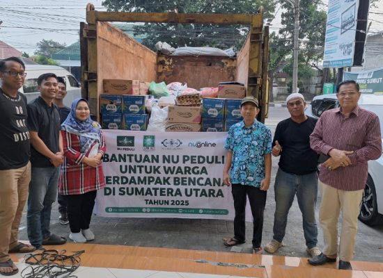 LPBI NU dan LAZISNU Salurkan Bantuan Sembako untuk Warga Terdampak Bencana di Langkat