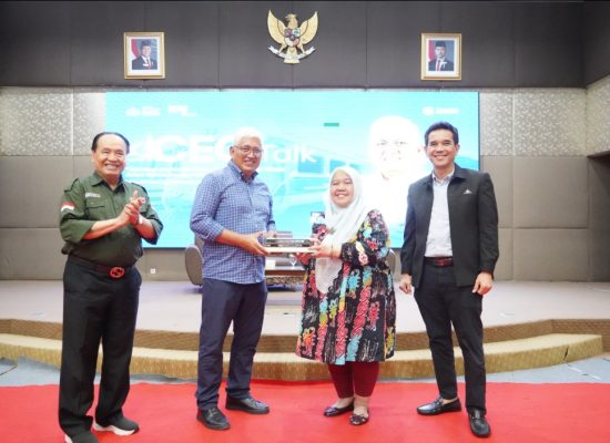 KAI Wisata Dorong Pengembangan SDM Transportasi Melalui CEO Talk di ITL Trisakti