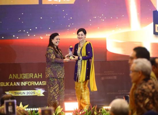 OJK Raih Predikat Badan Publik Terbaik Nasional 2025 dalam Anugerah Keterbukaan Informasi Publik