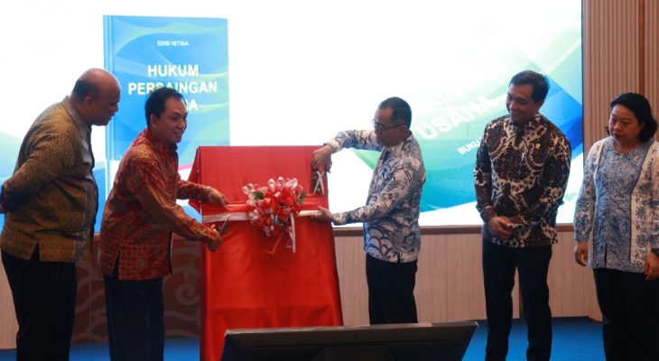 KPPU Luncurkan Edisi Ketiga Buku Teks Hukum Persaingan Usaha, Jawab Tantangan Ekonomi Digital