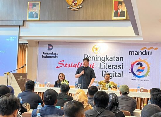 Sosialisasi Literasi Digital Digelar di Hotel Nivia, Dorong Masyarakat Jadi Pengguna Digital Cerdas