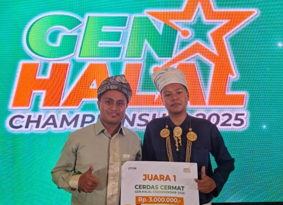 Siswa MAN 2 Labuhanbatu Utara Raih Juara 1 Cerdas Cermat Gen Halal Championship 2025