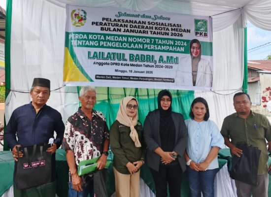 Lailatul Badri Ajak Warga Medan Deli Jaga Kebersihan Lingkungan Lewat Sosialisasi Perda Persampahan