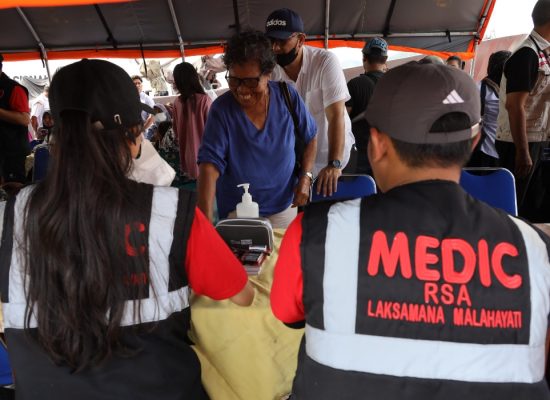 RS Apung Laksamana Malahayati Layani Kesehatan Korban Bencana di Sibolga hingga 24 Januari 2026