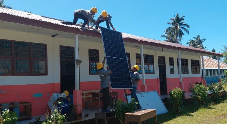 Program SuperSUN PLN Hadirkan Listrik Energi Surya ke Sekolah Terpencil di Mandailing Natal