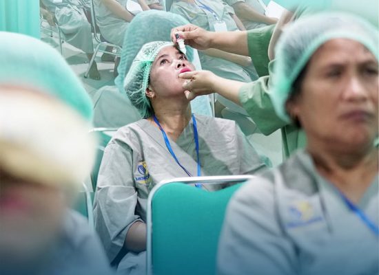 1.465 Mata Dioperasi Gratis, Program Katarak Agincourt Resources Kembalikan Harapan Warga