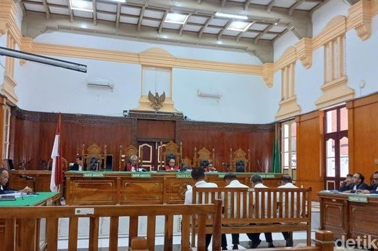 Empat Terdakwa Kasus Korupsi Aset PTPN I–Ciputra Land Jalani Sidang Perdana di PN Medan