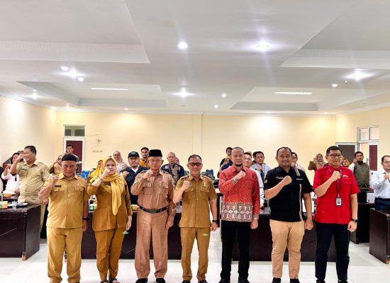 OJK–Pemkab Tapsel Perkuat Hilirisasi Jagung, Kopi, dan Perikanan