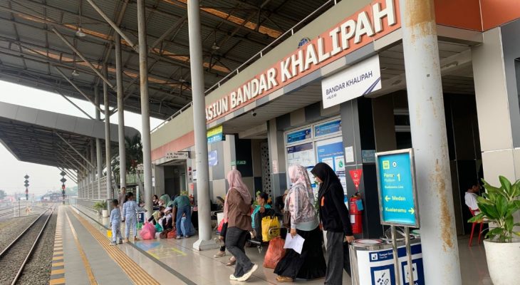 Semakin Diminati, Stasiun Bandar Khalipah Layani Integrasi Kereta Api hingga Bus Listrik