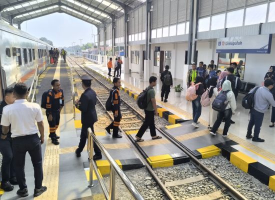 Libur Imlek, Penumpang PT Kereta Api Indonesia Divre I Sumut Tembus 7.794 Orang Sehari