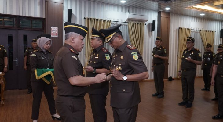 Kajati Sumut Lantik Kajari Deli Serdang dan Padang Lawas, Tekankan Soliditas dan Integritas